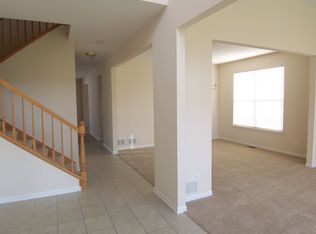 4720 Saginaw St, Lake In The Hills, IL 60156