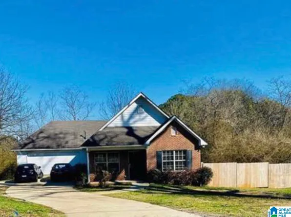 1945 Lane Dr, Leeds, AL 35094