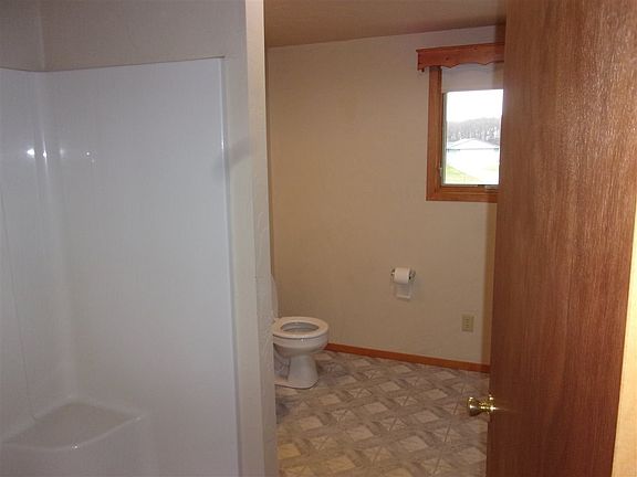 Utility/Bathroom