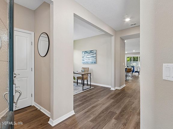 5th image of 460 JUBILEE Circle