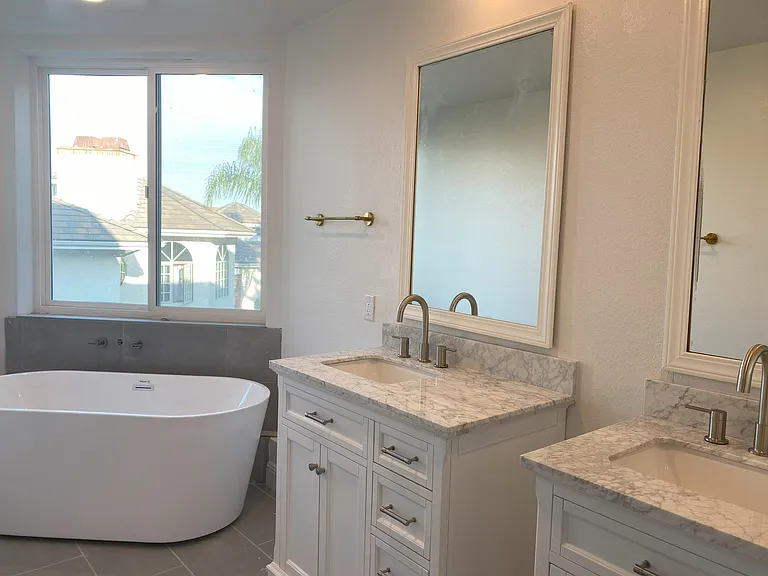 25901 Nellie Gail Rd — Photo 6