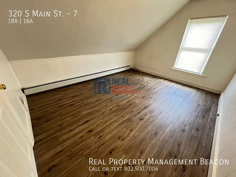 320 Main St #7 — Photo 5
