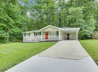 7039 Carolyn Cir, Lithia Springs, GA 30122