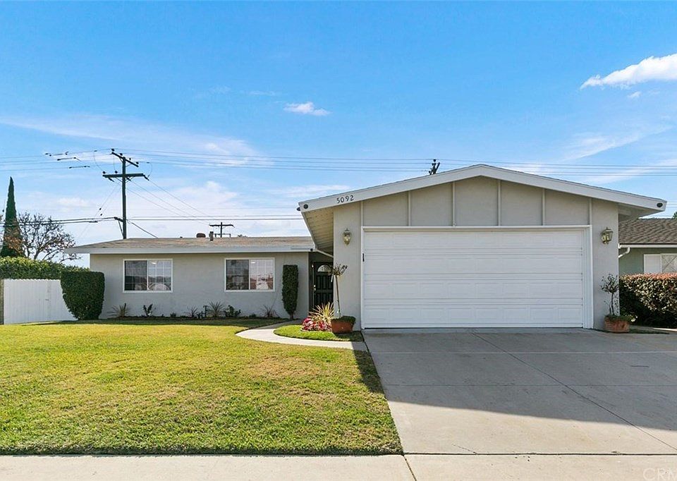 1st image of 5092 Duncannon Ave