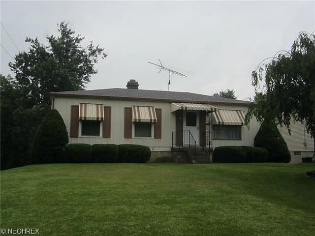 1st image of 3554 Oakview Dr