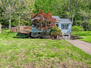 858 Bocktown Rd, Crescent, PA 15046