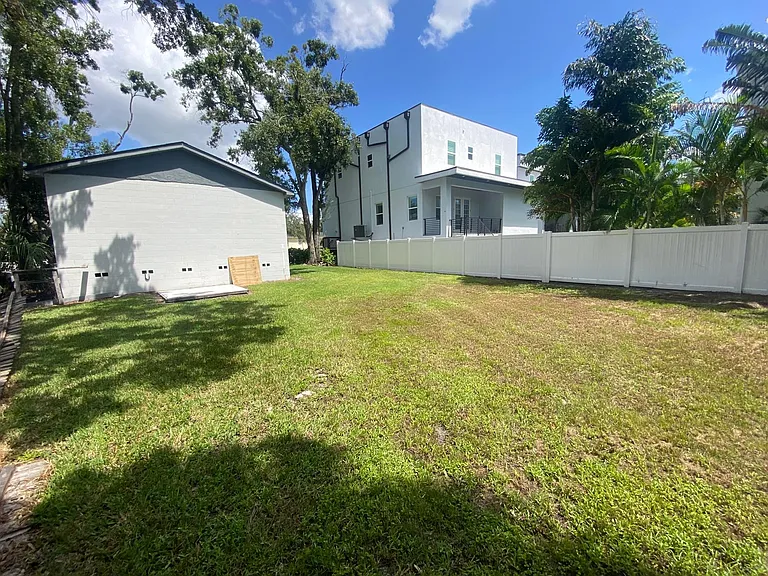 5014 W Idaho St — Photo 38