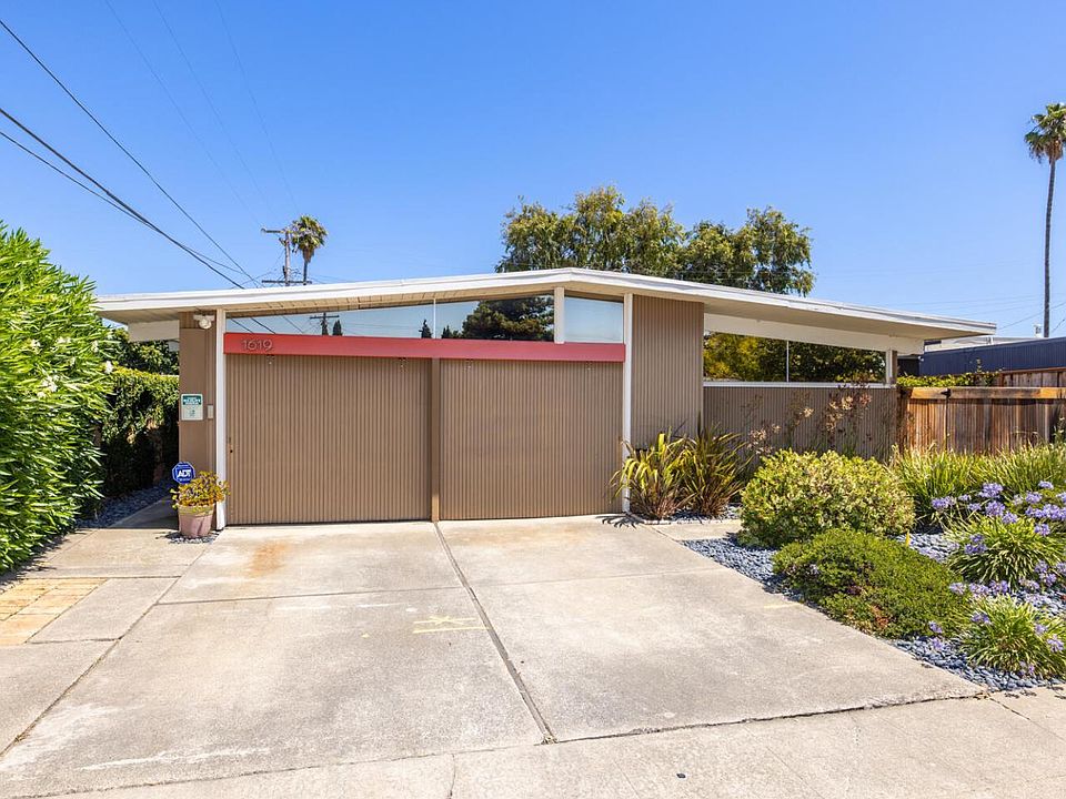 1st image of 1619 Celeste Dr