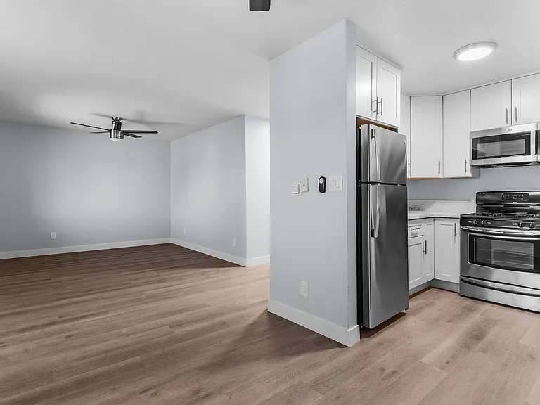 273 South Bonnie Brae — Photo 41
