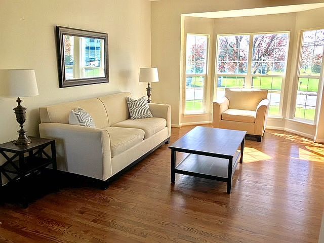 2nd image of 120 Balch Springs Cir SE