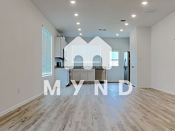 3rd image of 24138 Laurel Farms Dr