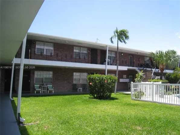 1100 Atlantic Shores Blvd APT 307, Hallandale, FL 33009