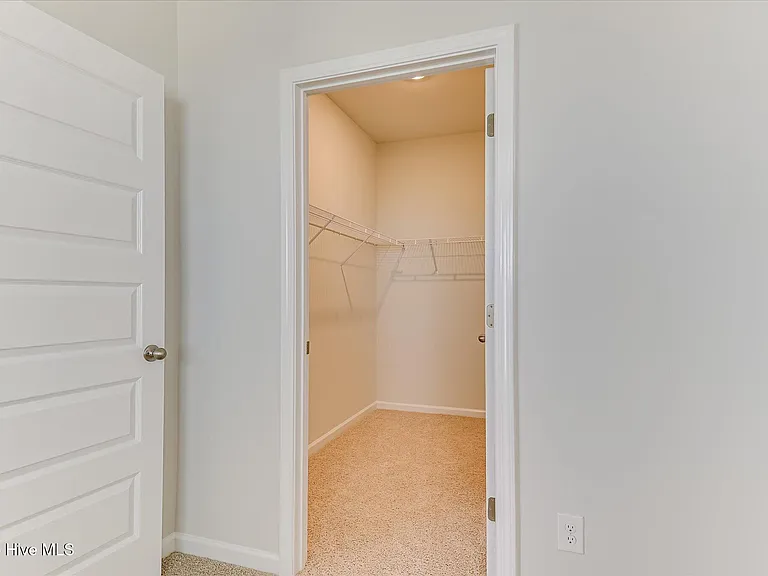 5167 Captain Dr — Photo 29