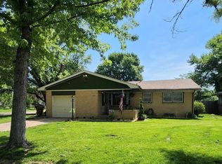2236 S Millwood St, Wichita, KS 67213