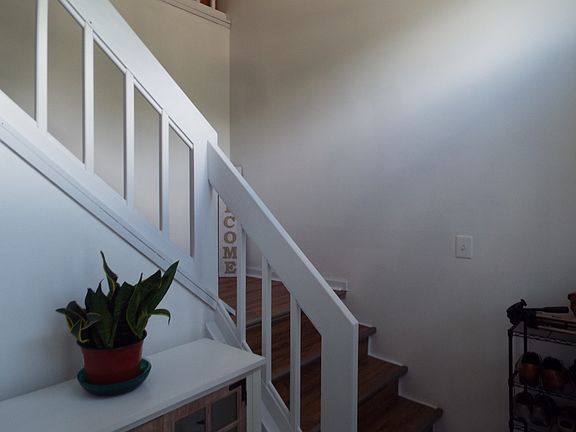 4th image of 172 Winchester Dr #7B