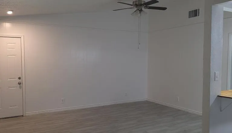 708 Truman St #A — Photo 16