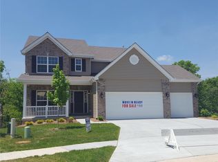 120 Klamberg Ln, Ballwin, MO 63021