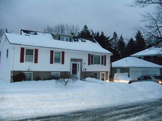 2nd image of 49 Hadwen Rd