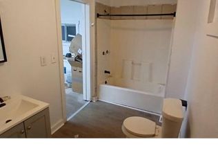 3672 Sykora Rd, Cleveland, OH 44105