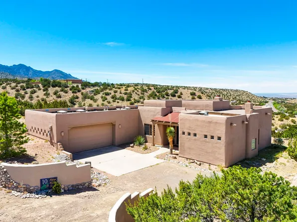 10 Pinon Ridge Dr, Placitas, NM 87043