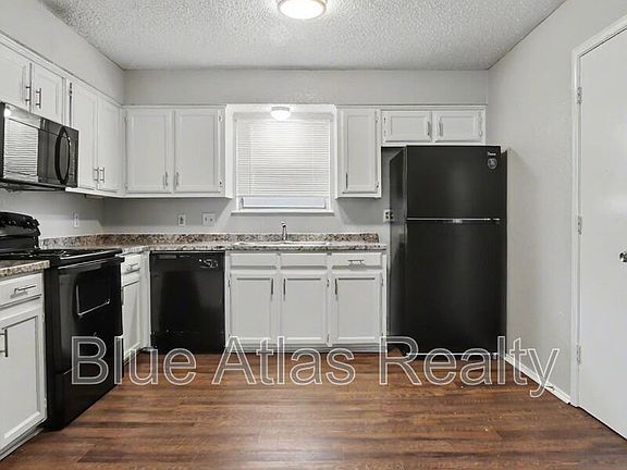 3rd image of 2511 W Prairie St #3