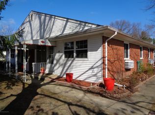 18 Crocus Ln #D, Manchester Township, NJ 08759