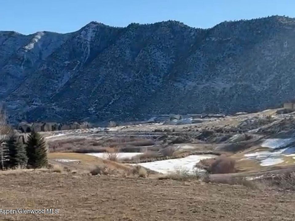 1st image of 115 Spur Dr