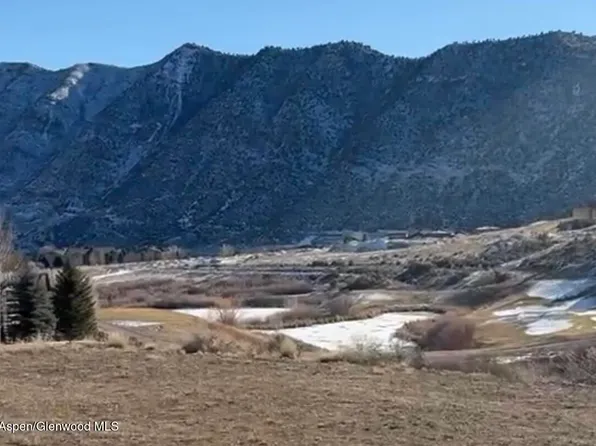 115 Spur Dr, New Castle, CO 81647