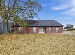 320 Cypress St, Sulphur, LA 70663