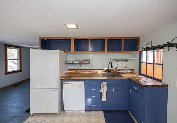 2nd image of 2 Teconnett Path