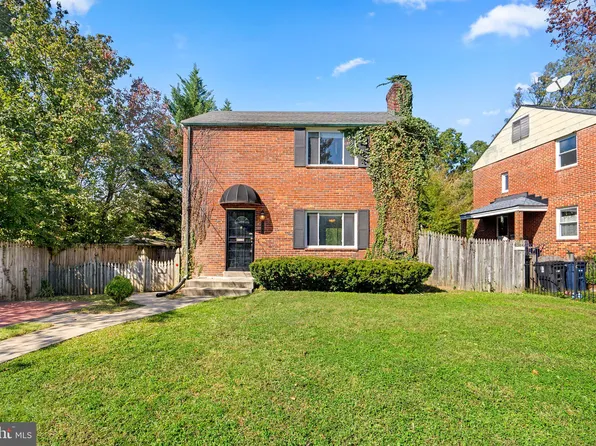 1502 Delmont Ln, Takoma Park, MD 20912