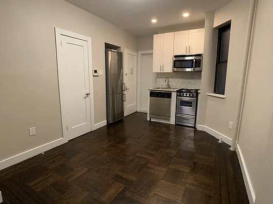 Rented by Tourma Realty LLC | media 15