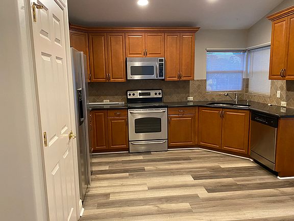 3rd image of 3470 22nd Ave NE