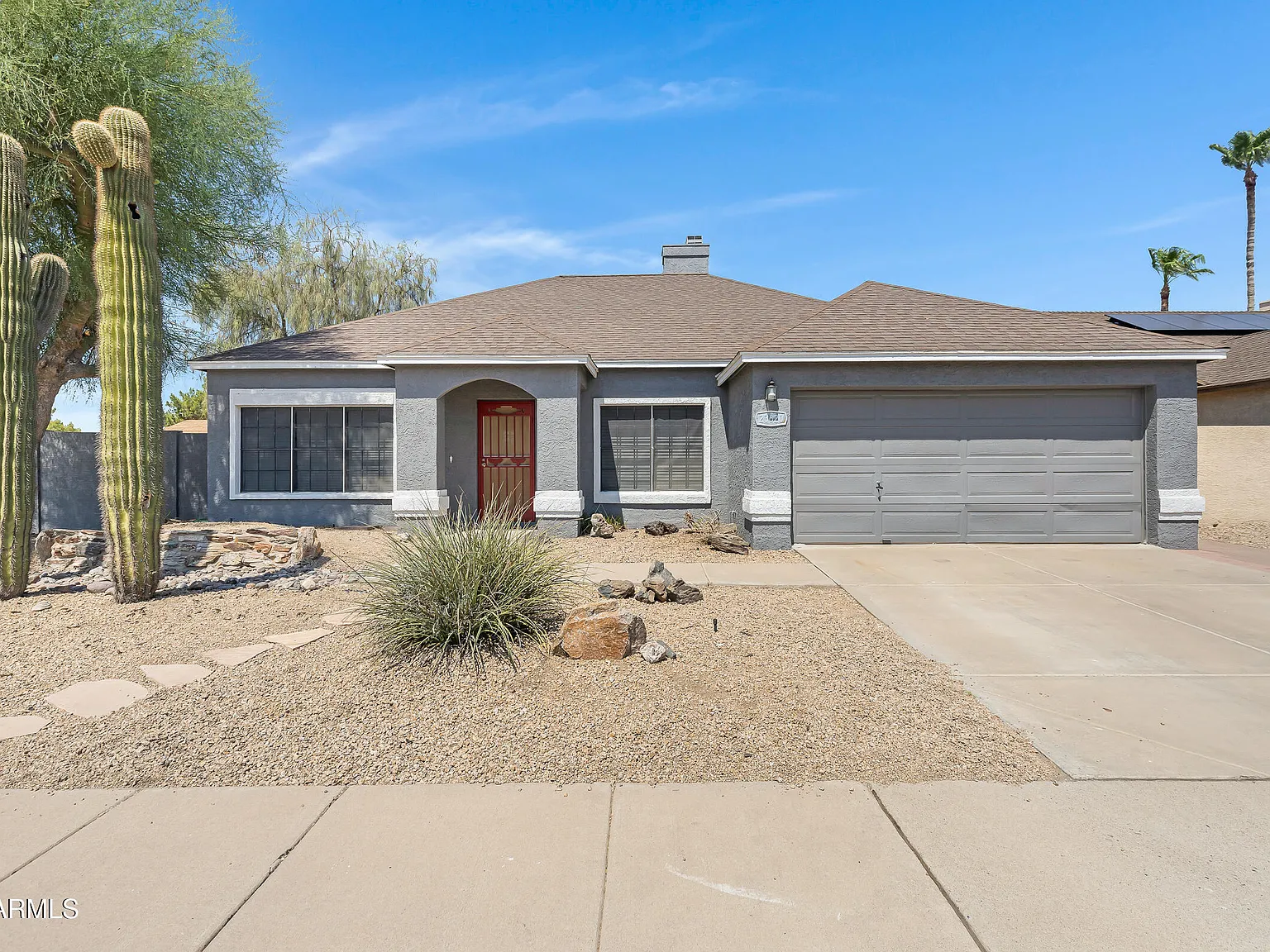 4 bed, 2.5 bath, 2420 sqft, $2,500 — Photo 1