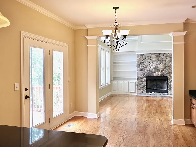 6887 Walnut Hills Dr — Photo 21