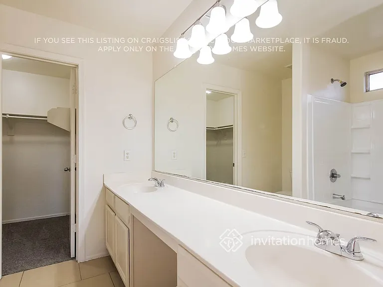 13442 W Rose Ln — Photo 10