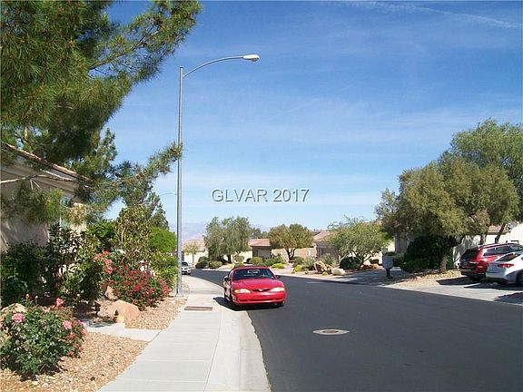 4th image of 2857 Meadow Park Ave