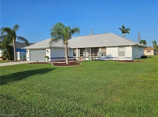 2813 Academy Blvd, Cape Coral, FL 33904