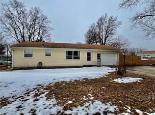 707 W Pennsylvania St, Highland, KS 66035