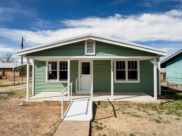 1307 Iowa Ave, Alamogordo, NM 88310