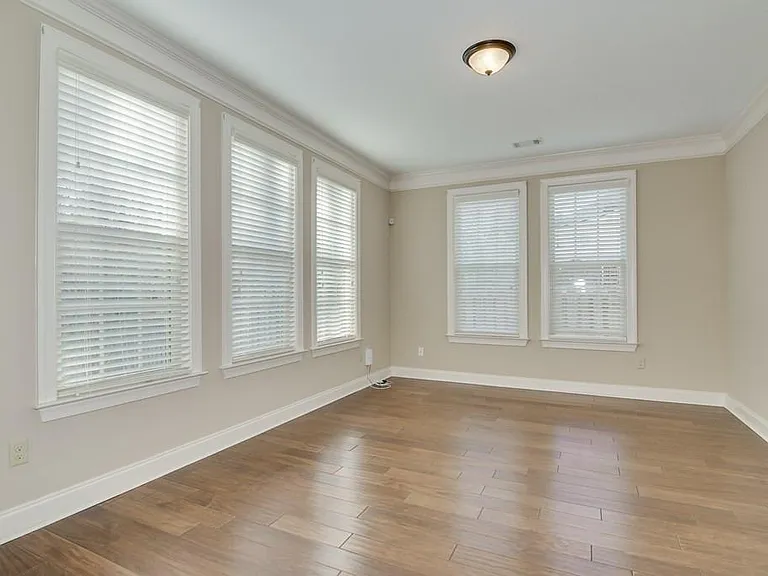 1567 Baldwin Lakes Dr — Photo 18