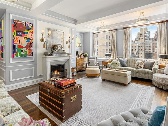 2nd image of 955 Lexington Ave #8A