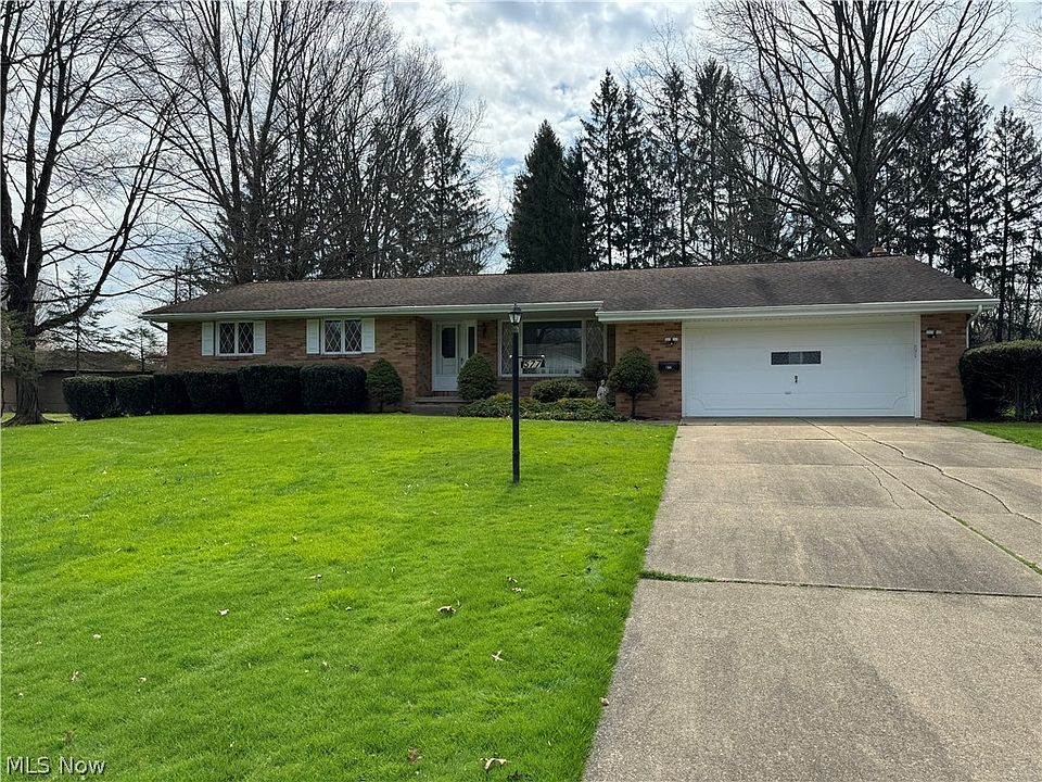 1st image of 577 Murray Hill Dr