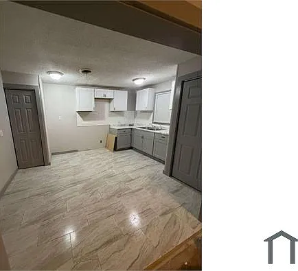 4 bed, $1,500 — Photo 4