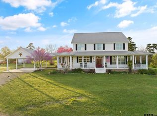 101 County Road 1233, Omaha, TX 75571