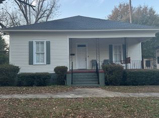 303 Sawyer St, Dublin, GA 31021