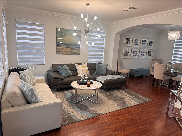 15376 SW 13th Ter — Photo 5