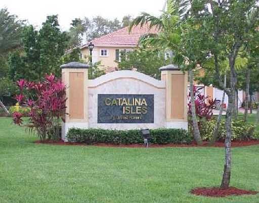 1st image of 5747 Isles Cir