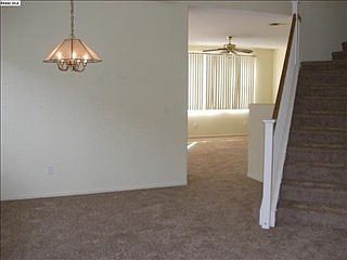 3rd image of 208 Havenwood Cir