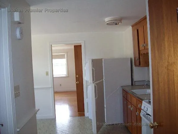 154 Atlantic St #4 — Photo 7